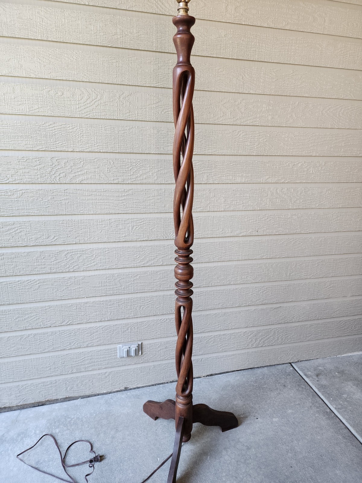 Vintage Antique Arts And Crafts Open Barley Twist Wood Floor Lamp 66\