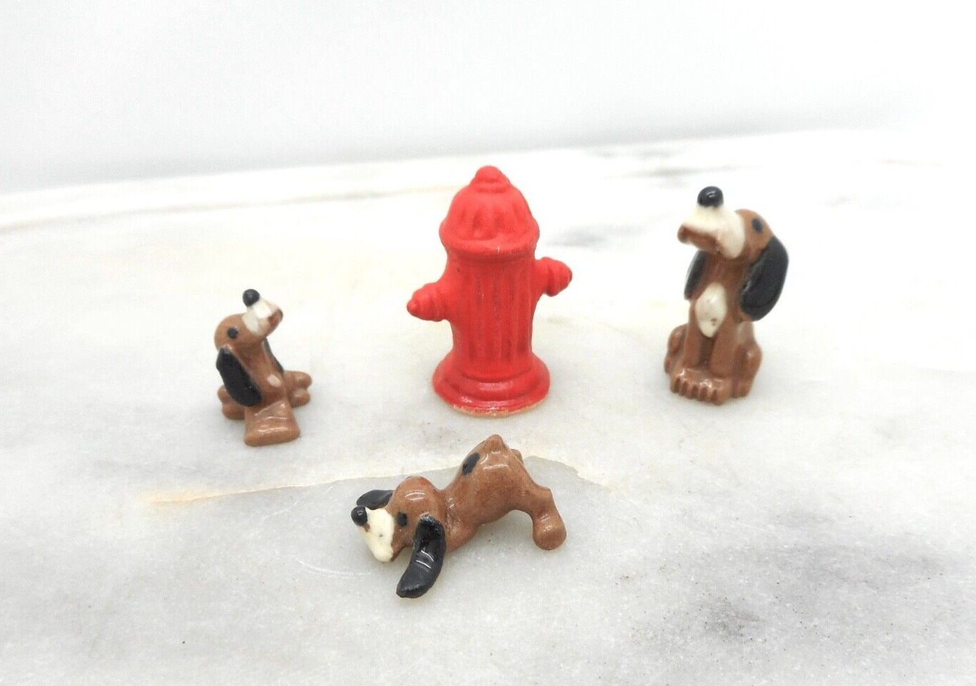Vintage Hagan Renaker Discontinued Dogs w Hydrant 4 Figurines 1970's Collectible
