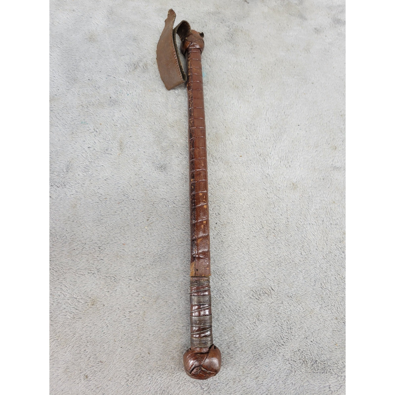 Vintage Braided Leather Riding Crop Quirt Antique Horse Whip Wire Wrap 10.5 Inch