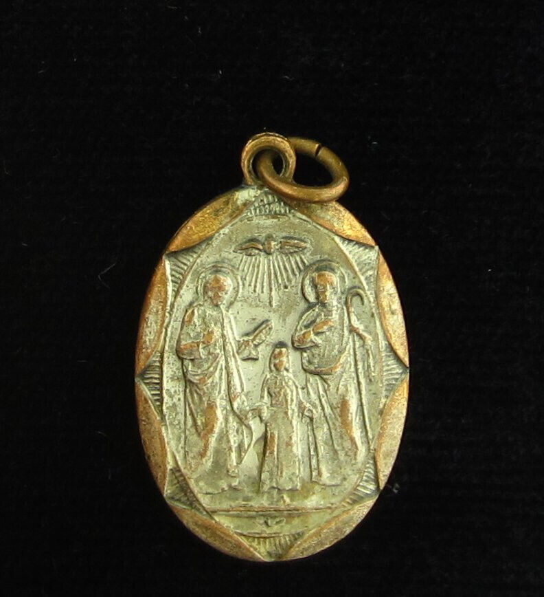 Vintage Holy Family Medal Religious Holy Catholic Jesus