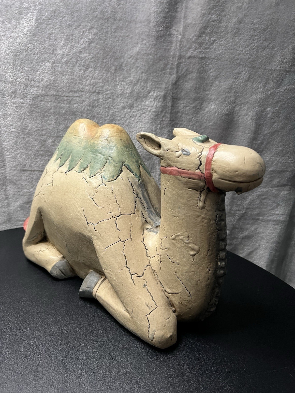 Vintage Wood Camel Figurine Reclining Painted Crackle Finish Folk Art 8