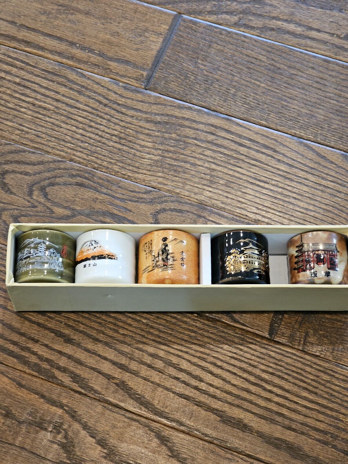 Set Of 5 Sake Cups With Traditional Prints 