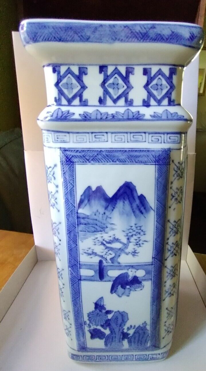 Chinese porcelain 13\' tall blue & white ceramic vase. one small crack on rim