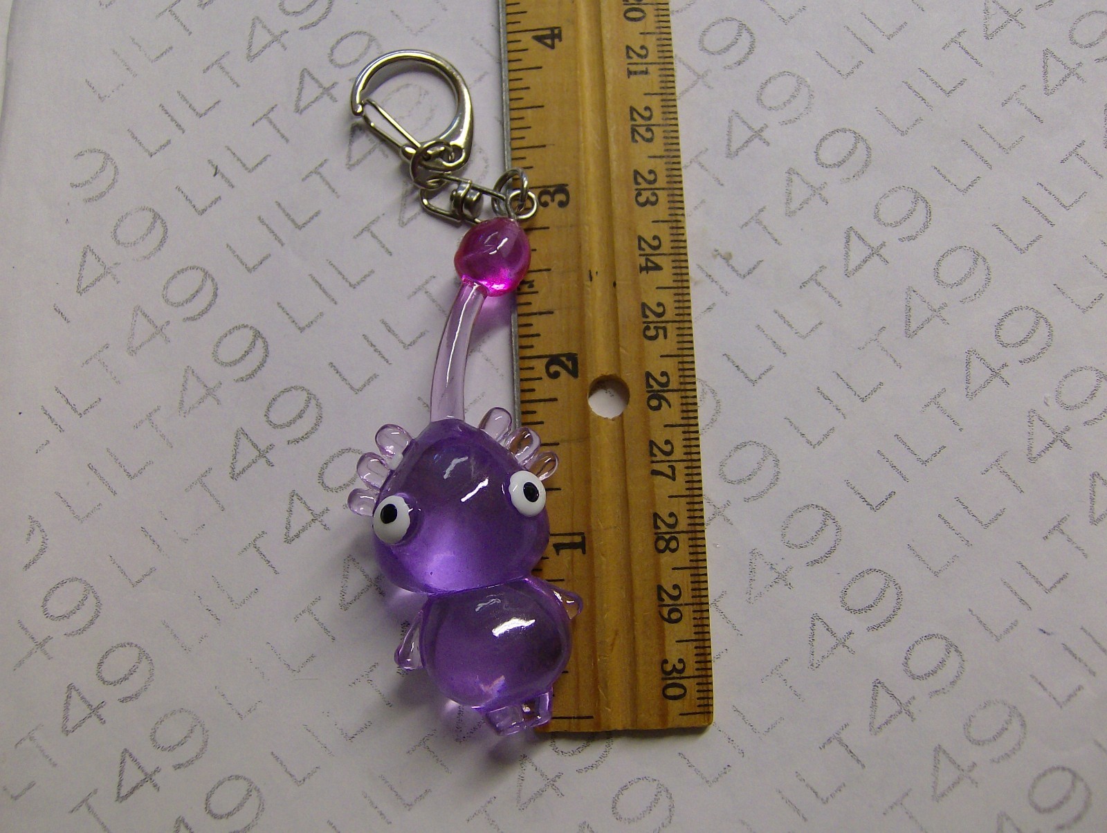 PIKMIN ACRYLIC KEYCHAIN 3\