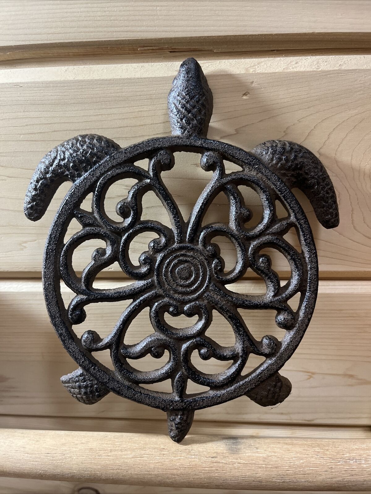 NEW Cast Iron Sea Turtle Trivet With A Decorative Design For Hot Pans And Pots