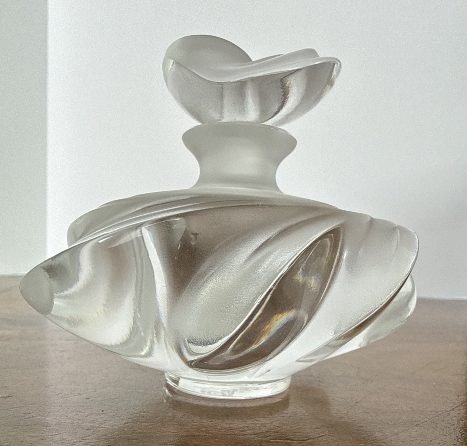 Lalique France Art Glass Crystal Samoa Perfume Bottle Swirl Shell Design Signed
