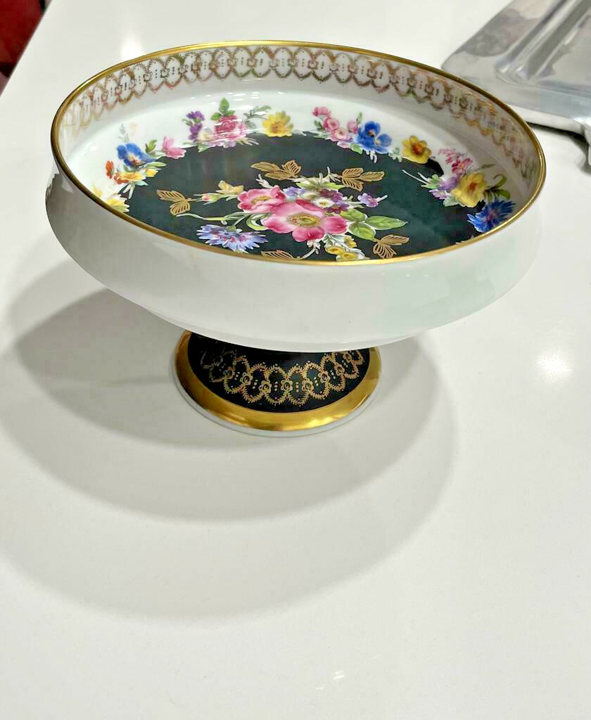 VINTAGE HAND PAINTED RUDOLF WACHTER BAVARIA PORCELAIN