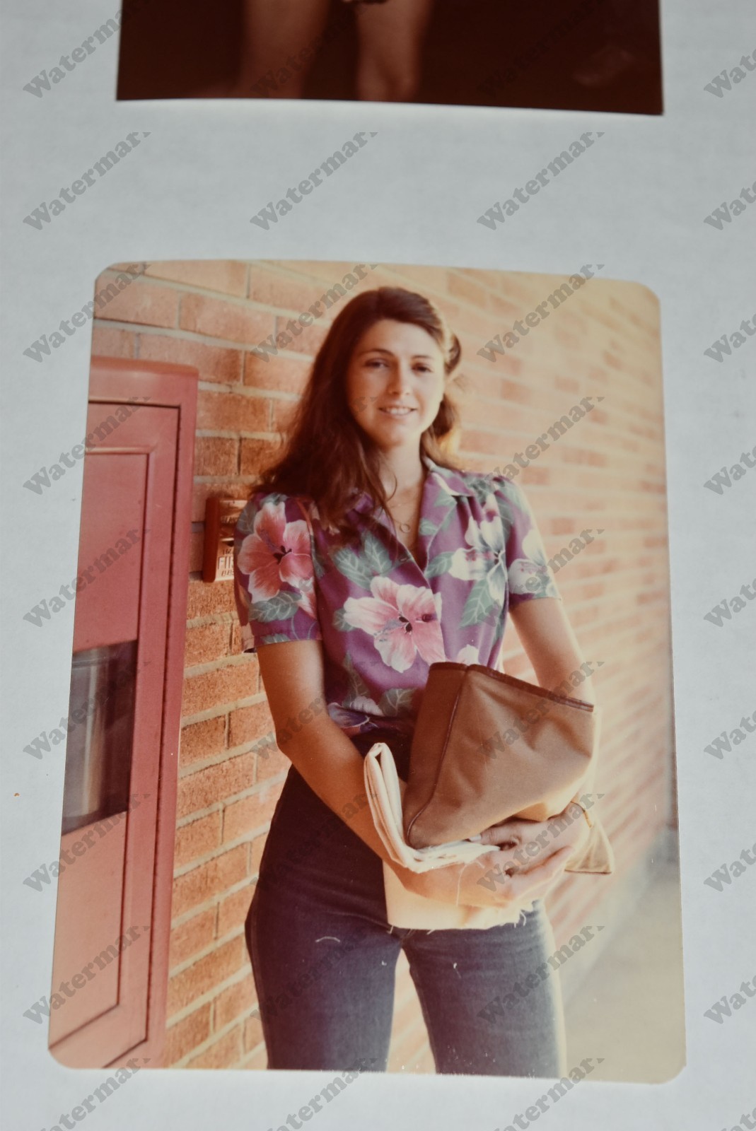 cute woman in flower top jeans 1980\'s VINTAGE PHOTOGRAPH  Rn