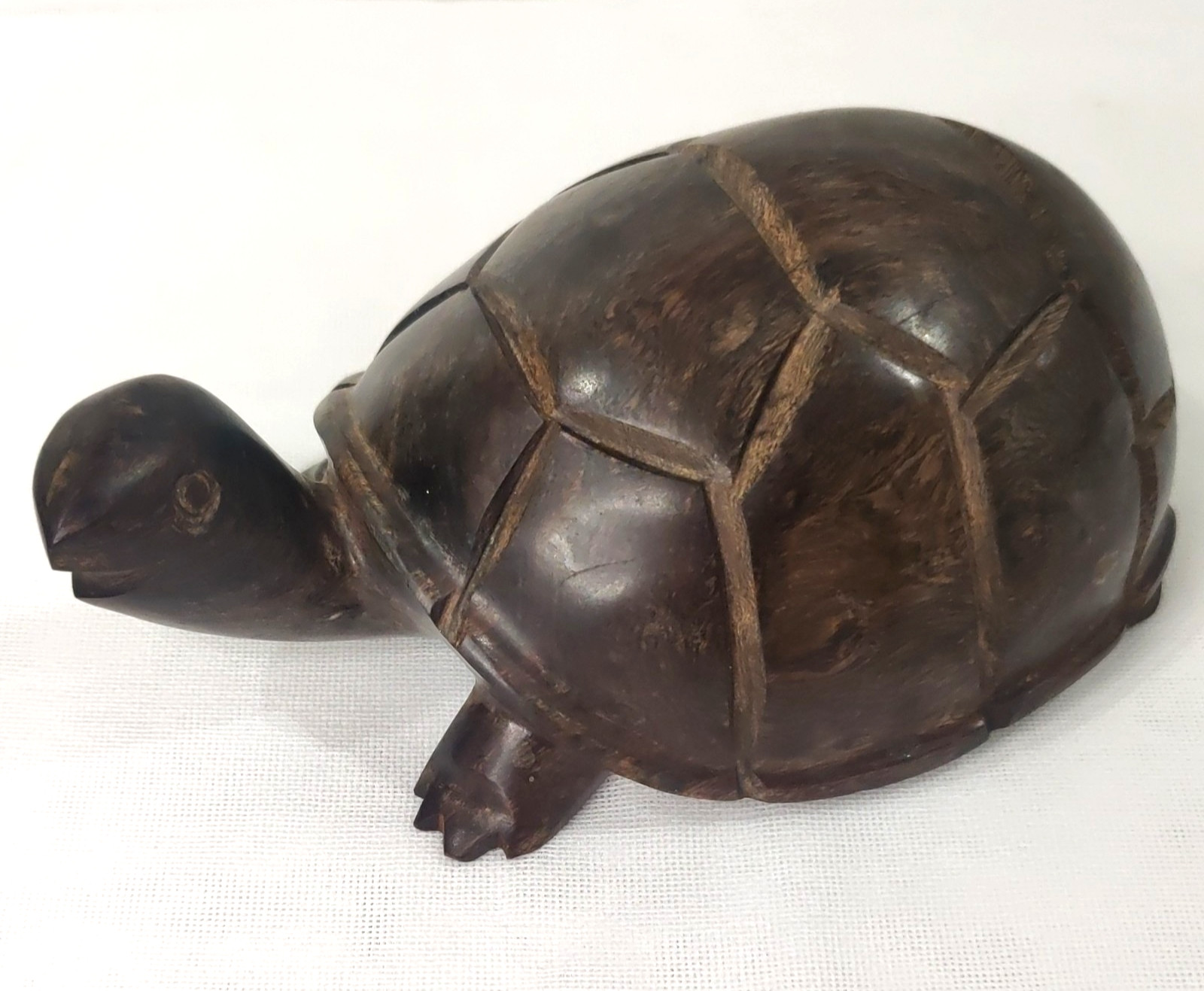 VTG Hand Carved Desert Ironwood Desert Tortoise 8.5\