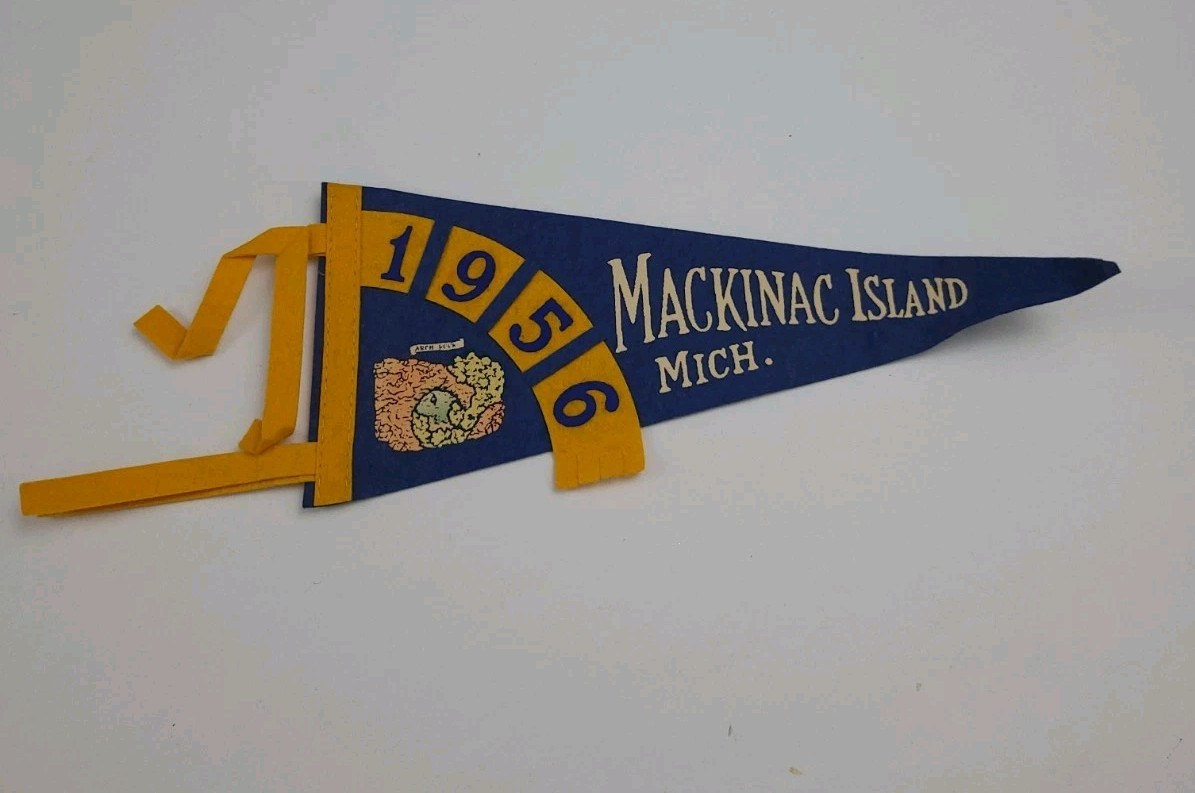 Vintage Mackinac Island Michigan 1956 Pennant Flag Rare Felt 50s USA Vtg Used 
