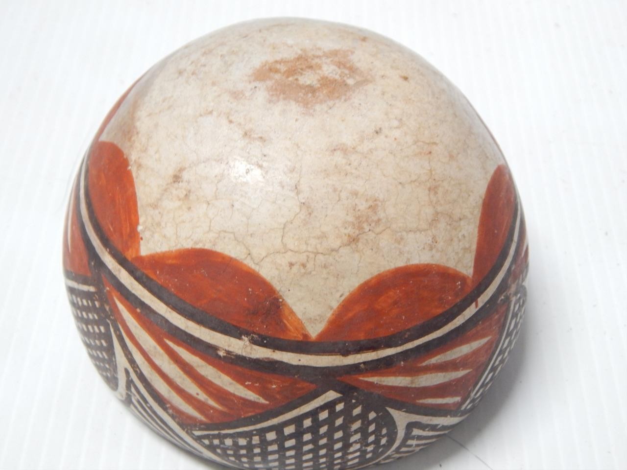 ANTIQUE c1920s ISLETA PUEBLO INDIAN FOOD BOWL - EARLY CLASSIC DESIGN