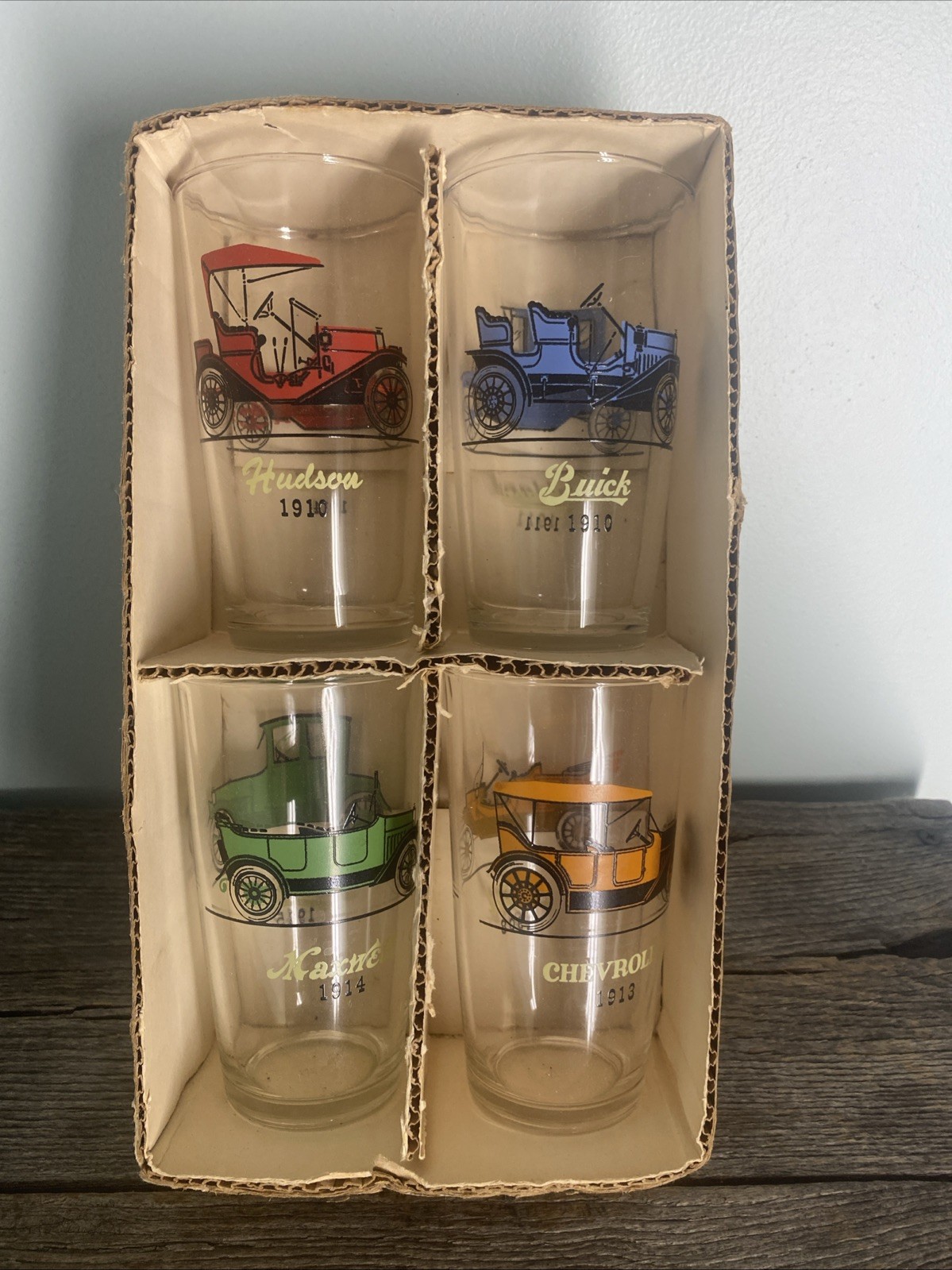Vintage 4 Hazel Atlas Gay Glasses Antique Cars Design Drinking Glasses Boxed