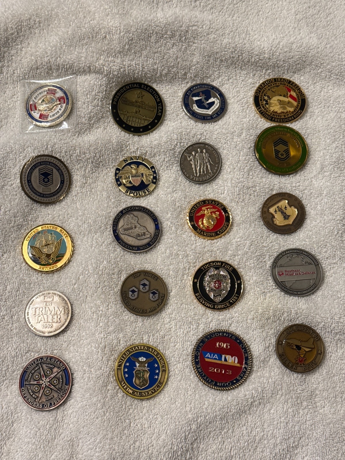 20 Military Challenge Coins AF, Army,MC, Navy 20 Military Challenge Coins AF, Army,MC, Navy