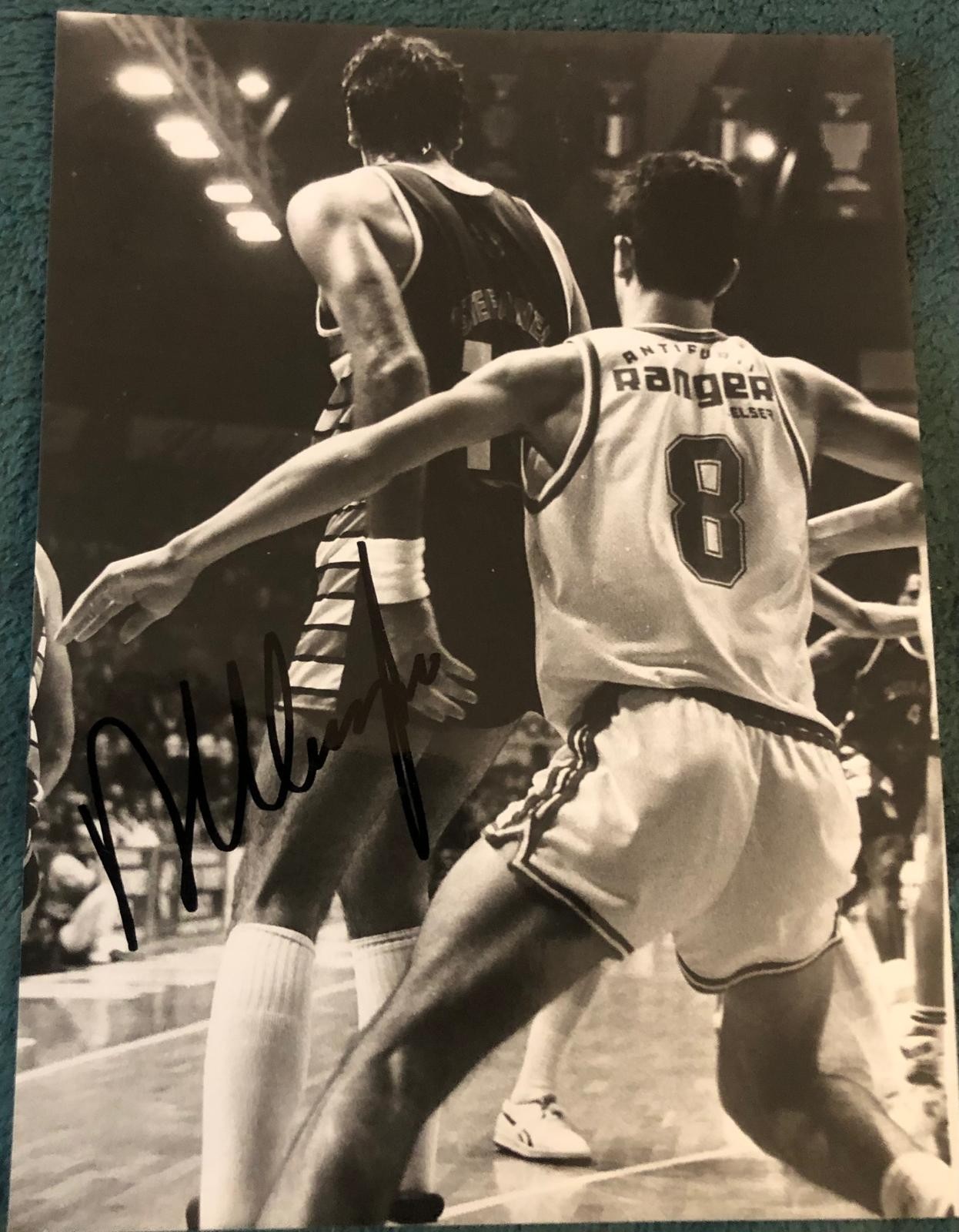 BASKETBALL - DINO AND ANDREA MENEGHIN original photo with autograph Dino Meneghin