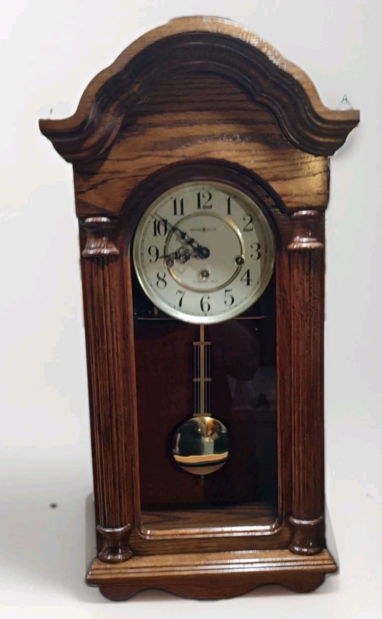 Howard Miller Daniel 620-232 Oak Wall Clock Westminster Chime *Read Description