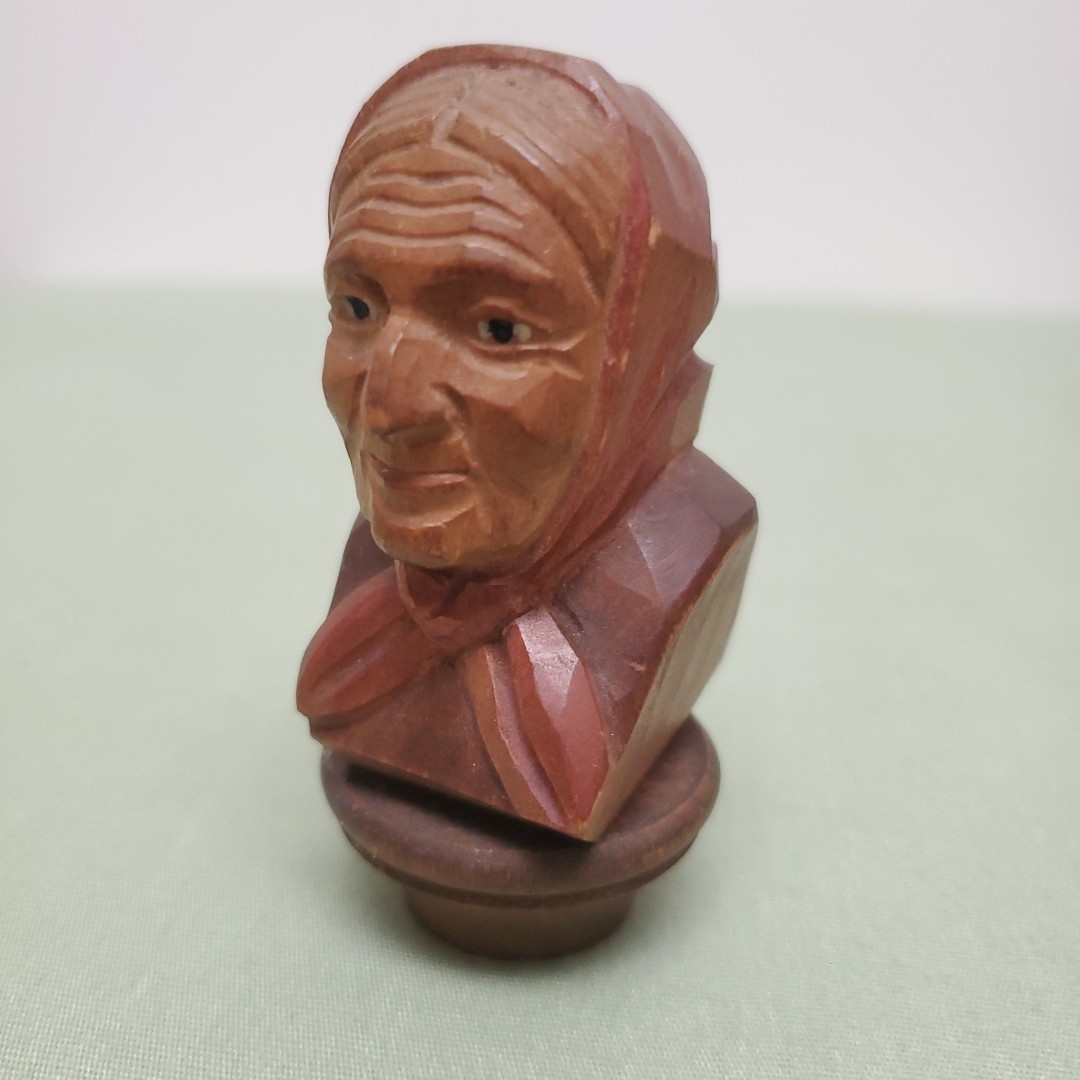 Vintage Hand Carved Wooden Bottle Stopper Cork Topper Babushka Folk Woman Vintage Hand Carved Wooden Bottle Stopper Cork Topper Babushka Folk Woman