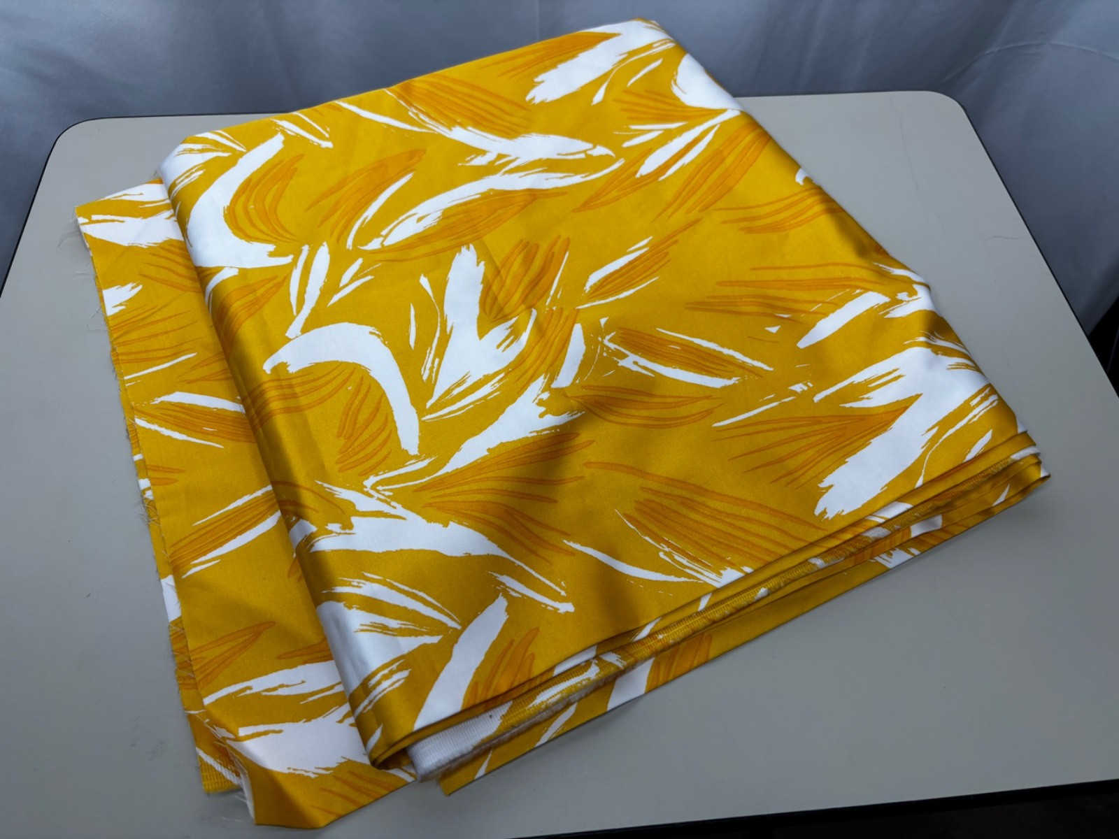 Vintage 3 YARDS Mod 70\'s Tampella Finland Fabric Marjatta Abstract Yellow Orange