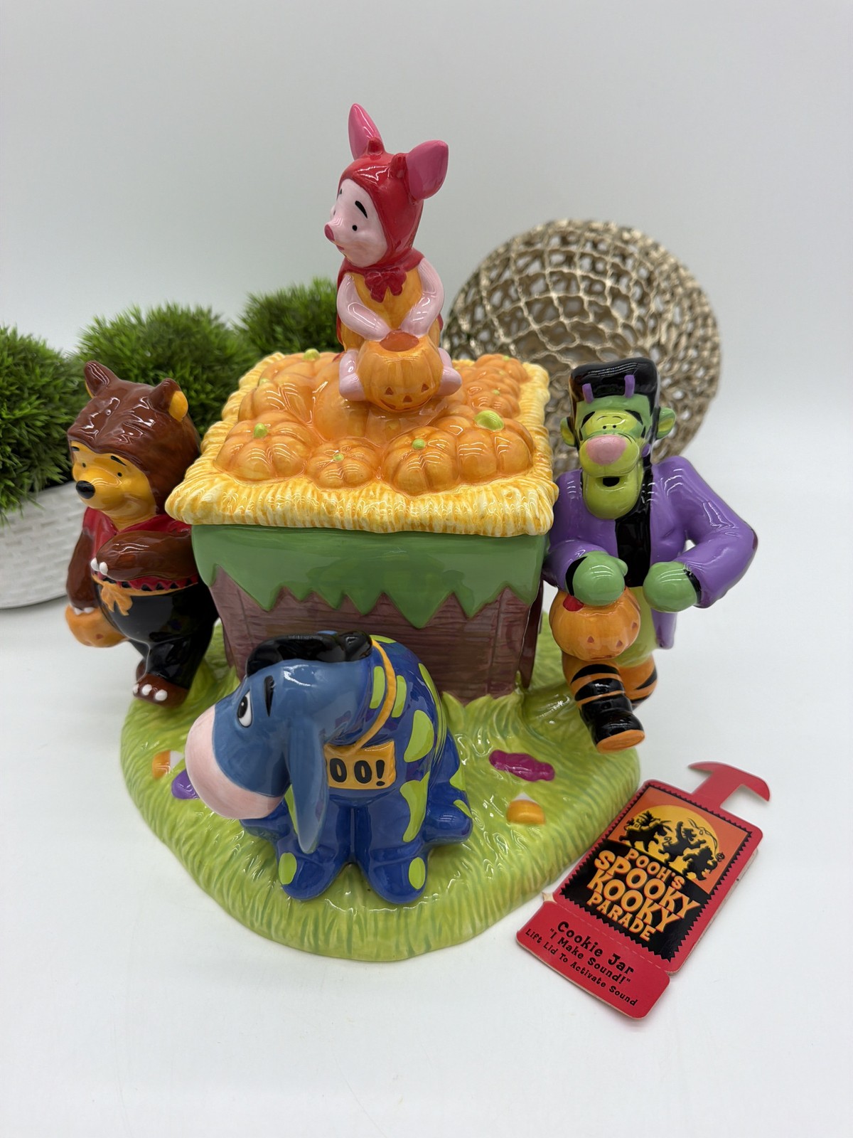 Disney Store Pooh\'s Spooky Kooky Parade Cookie Jar Animated Sound Halloween Tag Disney Store Pooh\'s Spooky Kooky Parade Cookie Jar Animated Sound Halloween Tag