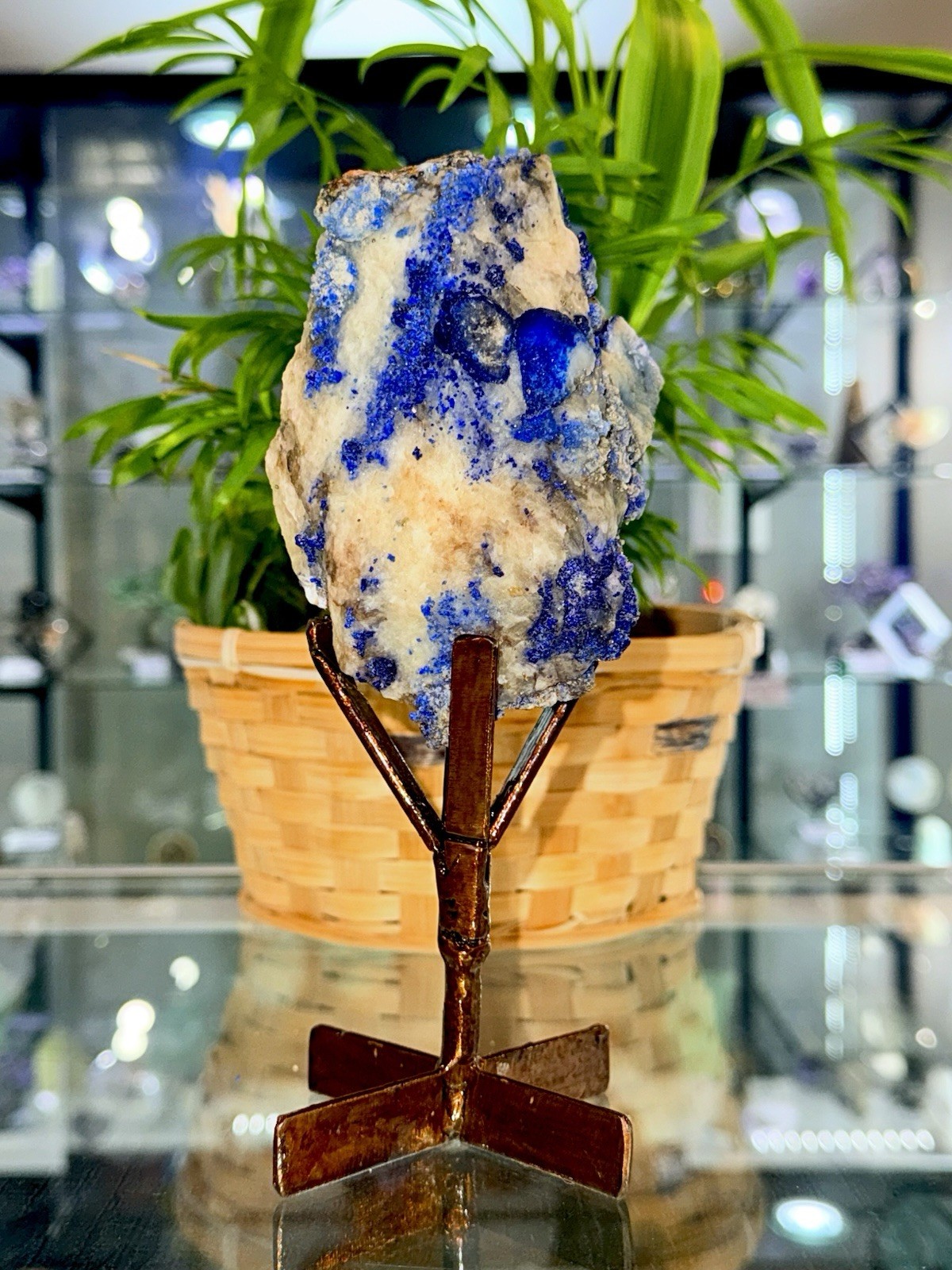 Natural Lazurite specimen 