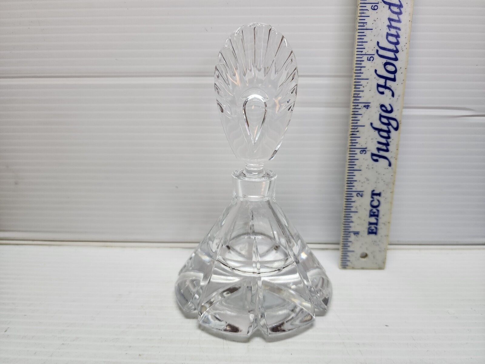 Vintage Cut Crystal Perfume Bottle With Stopper Flawless Shape Art Deco Shape