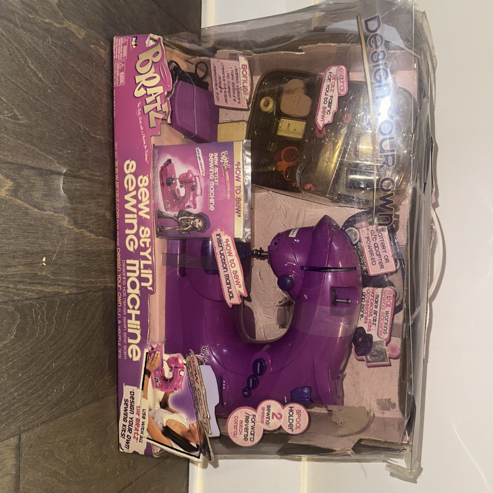 BRATZ Sew Stylin’ Sewing Machine - Rare Vintage - NEW in box ( read)