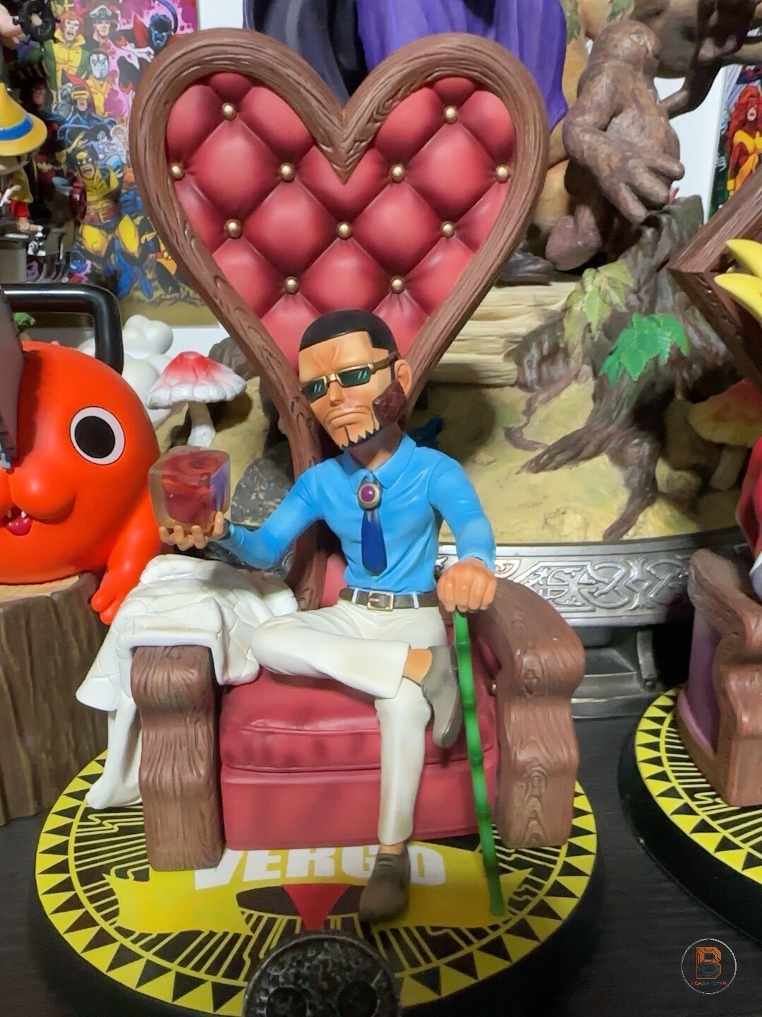 LB Studio 1:6 One Piece - Vergo Family Sitting GK Statue Collectible Figure 