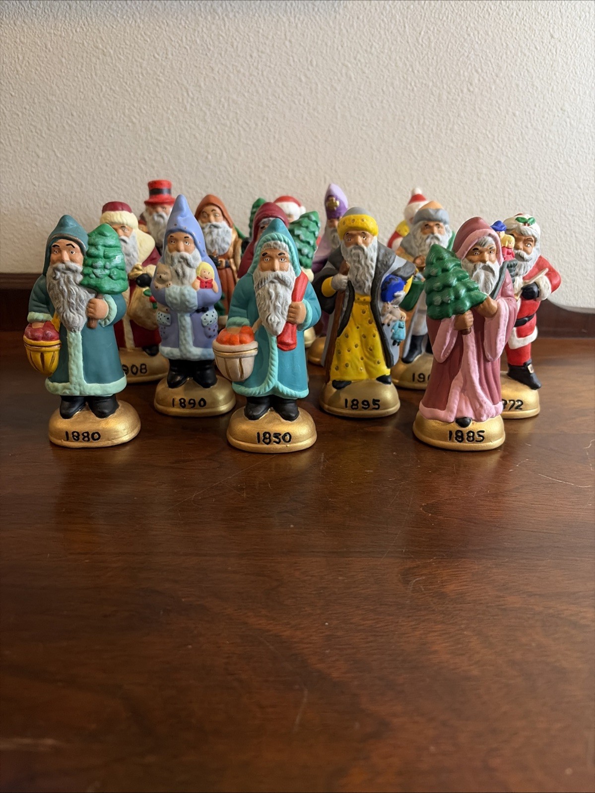 VTG Santa Through The Years Collection Set Of 14”