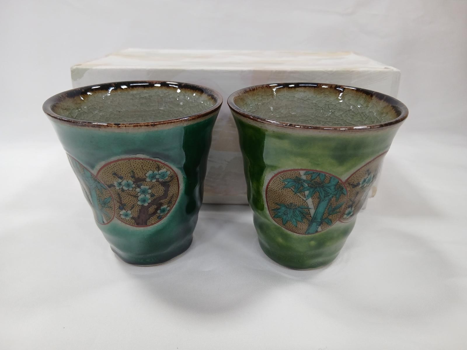 Kutani Ware Green Marumon Pair Cups Japanese Ceramic Tea Cups Set of 2