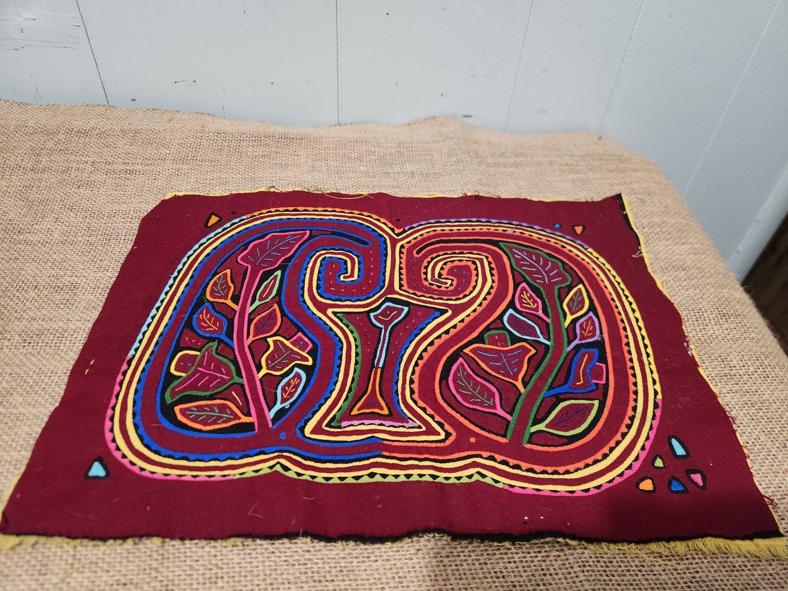 Vintage Kuna Mola Hand Stitched Textile Panel Panama Guna Folk Art Vintage Kuna Mola Hand Stitched Textile Panel Panama Guna Folk Art
