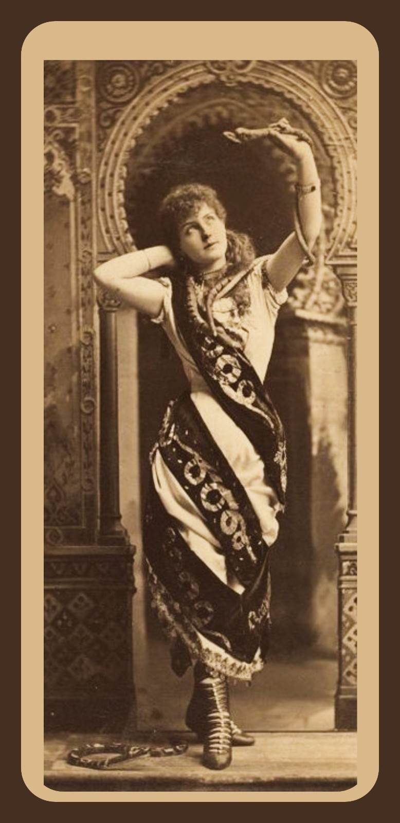 LILLIAN RUSSELL Popular Stage Actor and Singer 1800s - Laminated Photo Bookmark LILLIAN RUSSELL Popular Stage Actor and Singer 1800s - Laminated Photo Bookmark