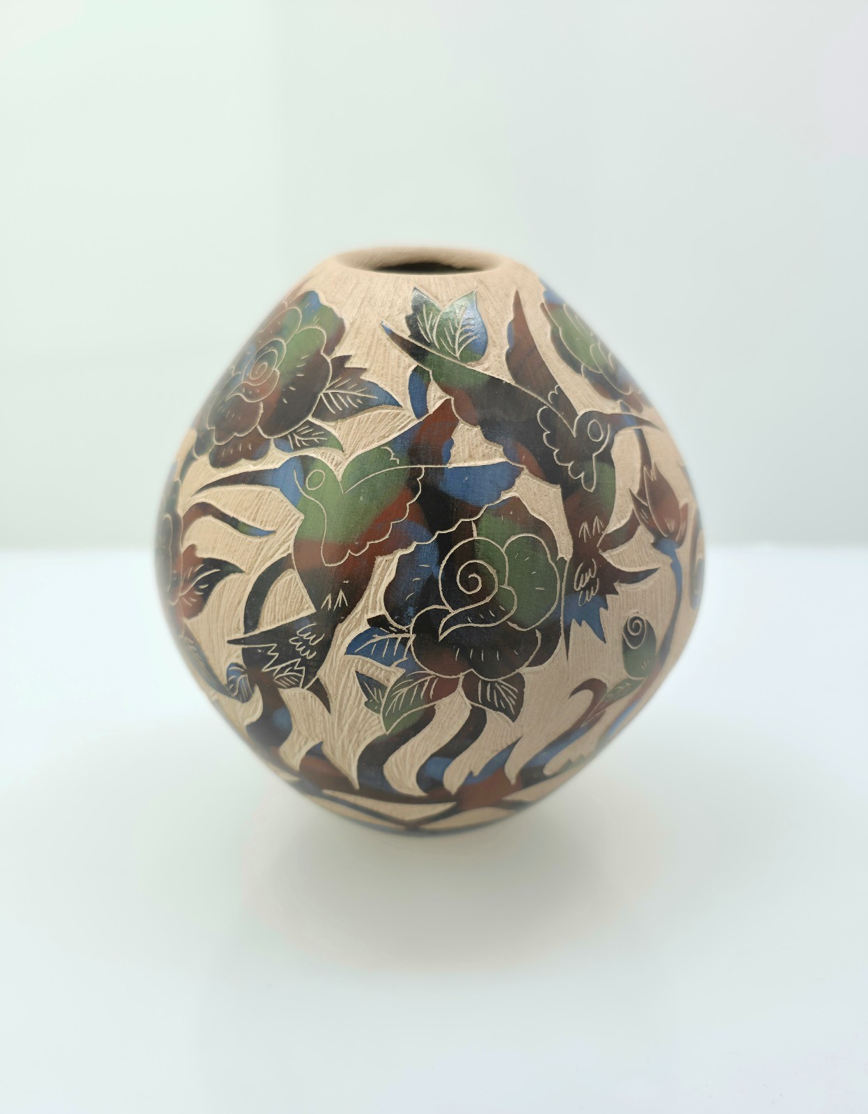 Mata Ortiz Mexican Pottery Diana Loya Floral & Hummingbird Vase 5