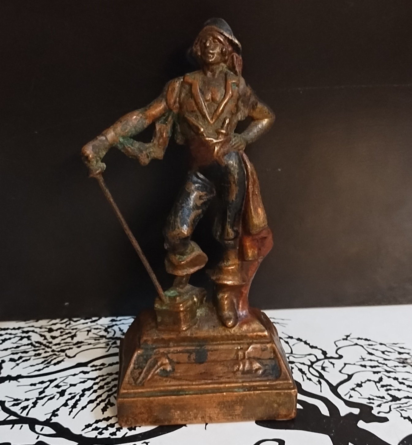 Antique Bronze Pirate Figurine Statue on Base, 3D Effect Bronze Metal