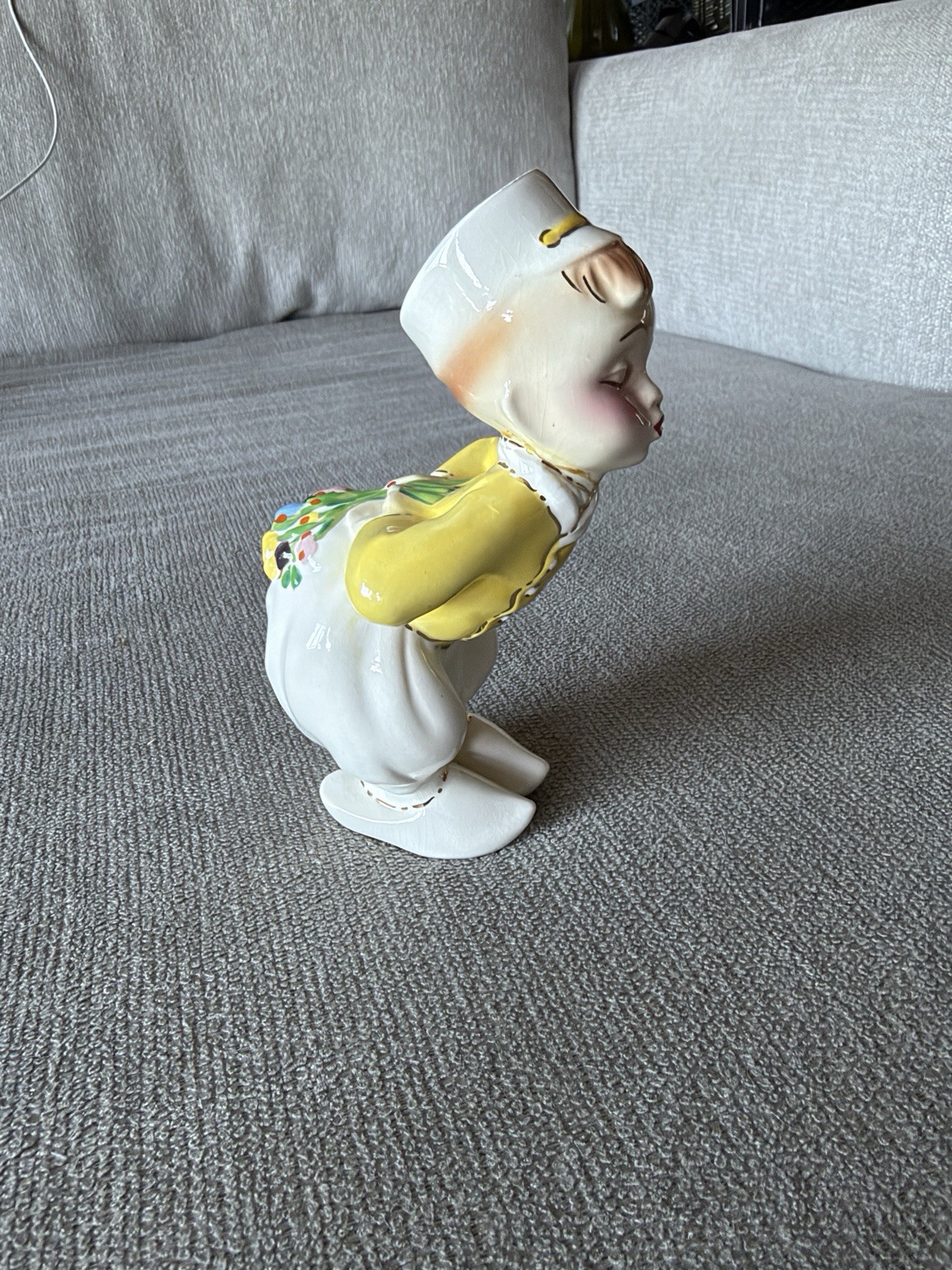 Vintage Kissing Dutch Boy with Bouquet of Flowers Ceramic Figure ~Figurine