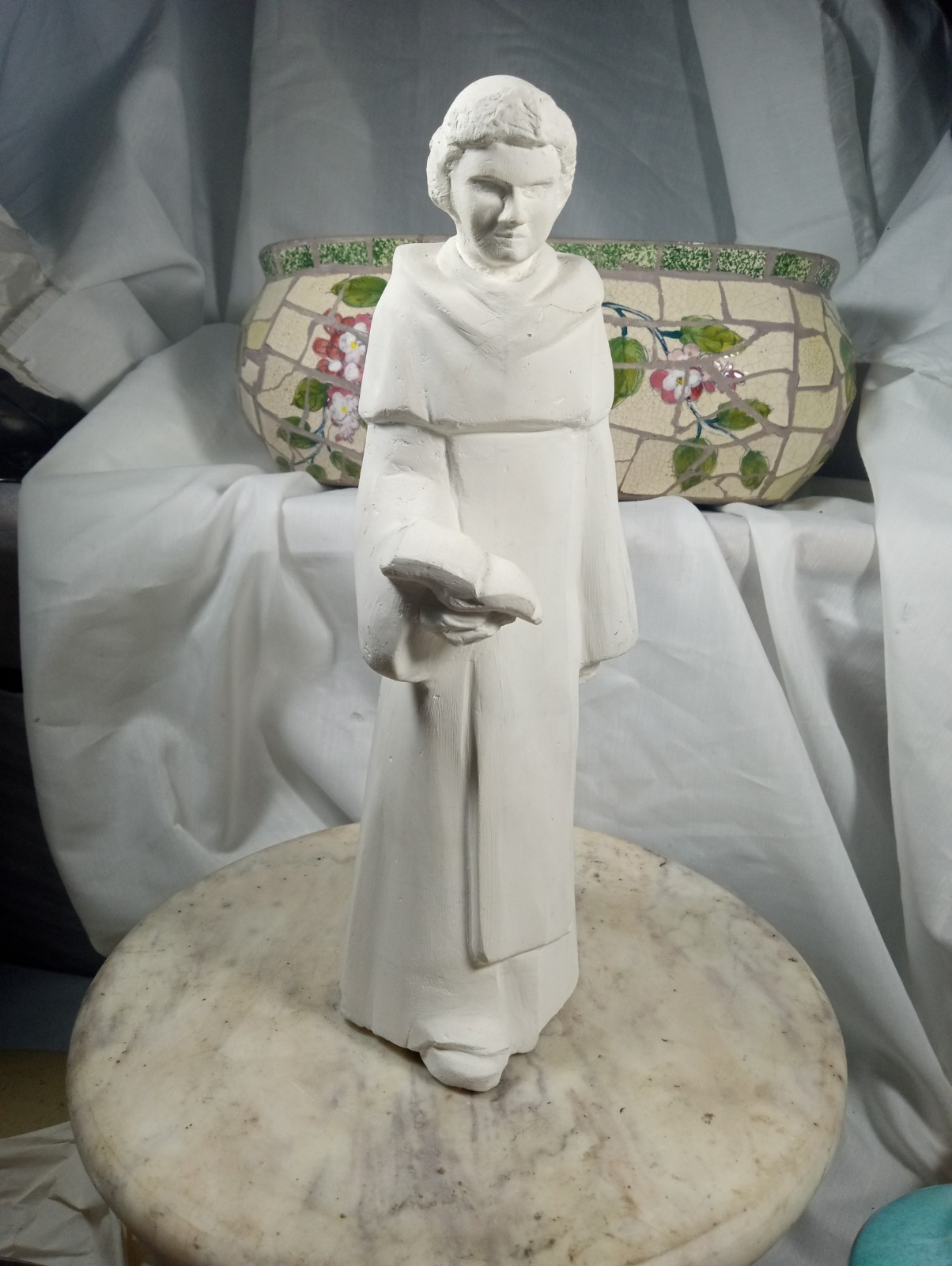 + Nice Older Plaster ? Statue of St. Francis Assisi + 10 3/4 Inches Tall