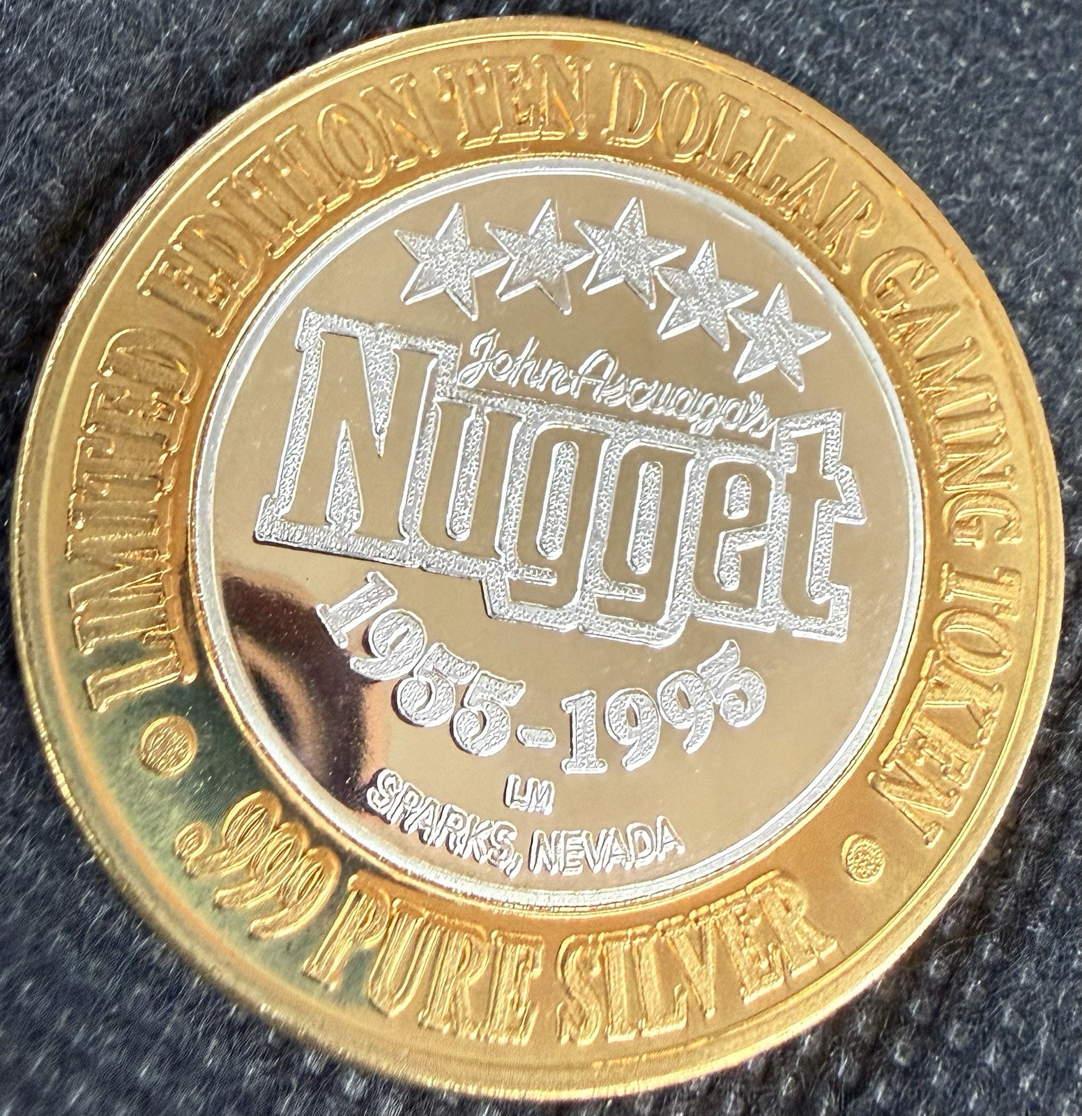 John Ascuaga’s HOTEL & CASINO Limited Edition 99.99% .6 Oz. Pure Silver Center