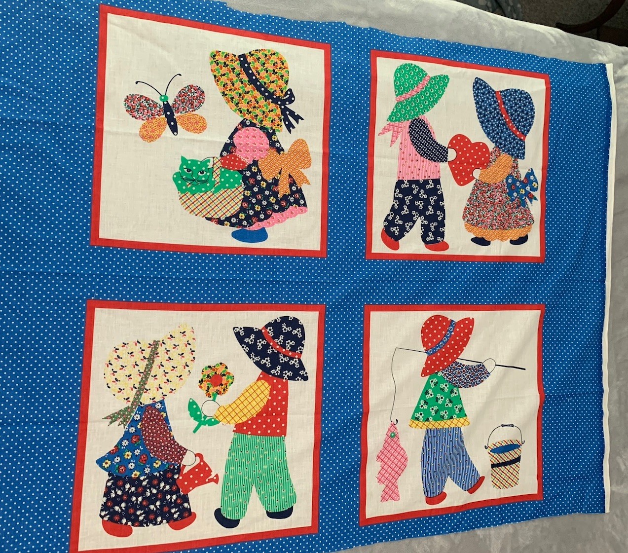 Vtg Cotton Quilt Fabric Sue and Sam Marcus Brothers Sunbonnet Children 36\
