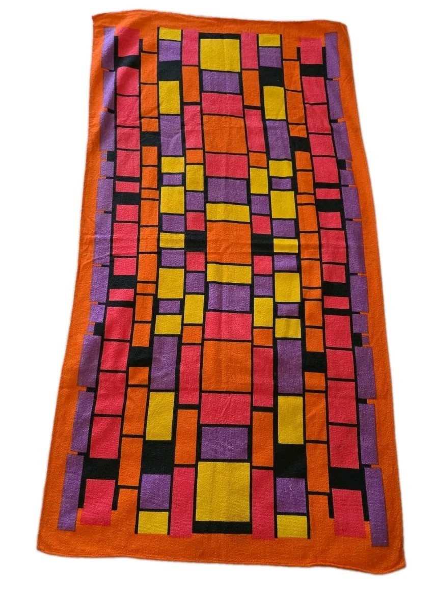 Rare 1960-70's Vintage Elegant A Jay Original Towel MOD GEOMETRIC Vibrant 50x27 Rare 1960-70's Vintage Elegant A Jay Original Towel MOD GEOMETRIC Vibrant 50x27