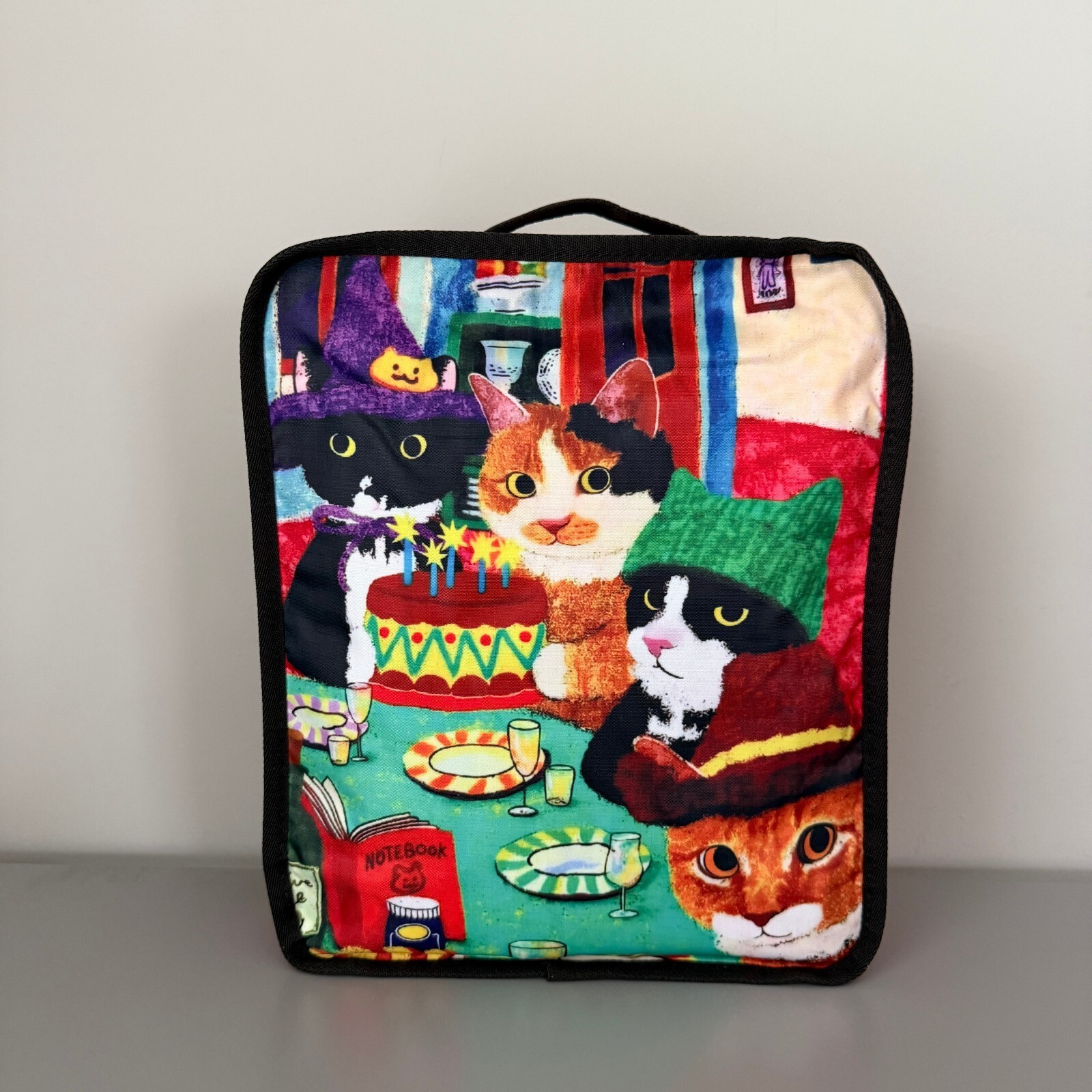 Lesportsac NewNew Cat Small/Medium Organizer NWT