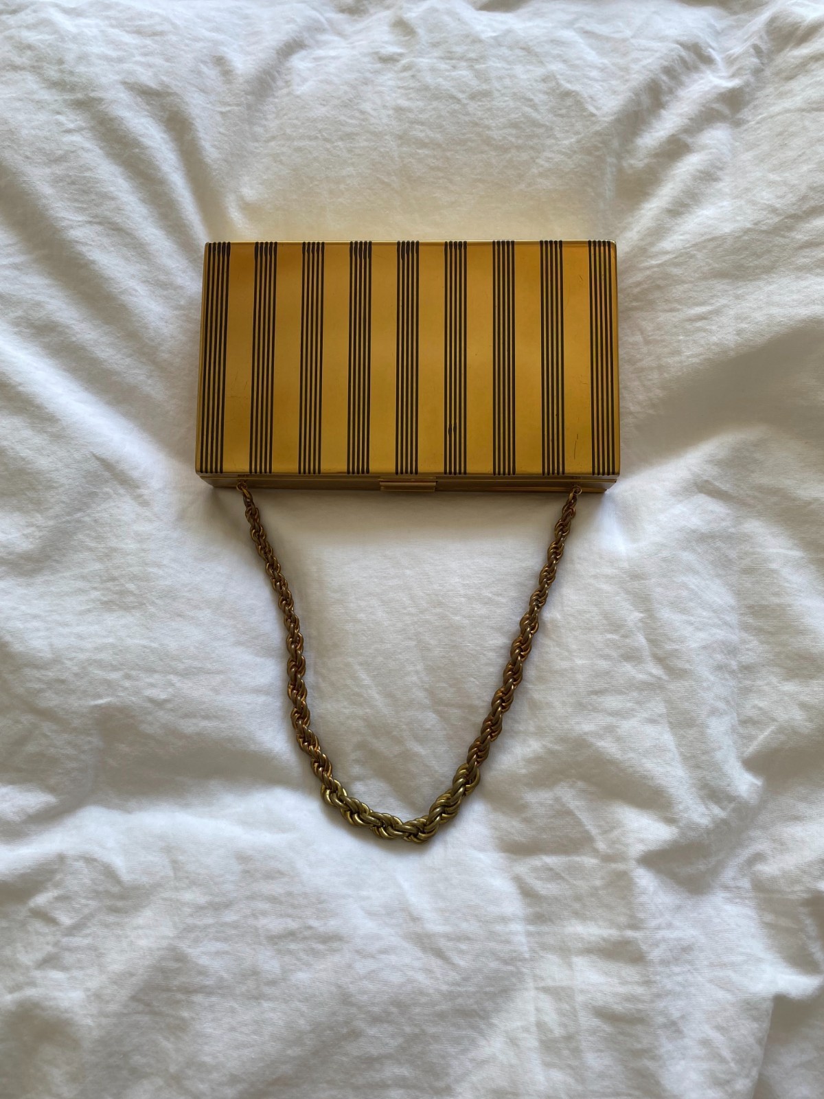 Vintage 1950s Compact Purse Volupte Powder Comb Compact Cigarette Case Vintage 1950s Compact Purse Volupte Powder Comb Compact Cigarette Case