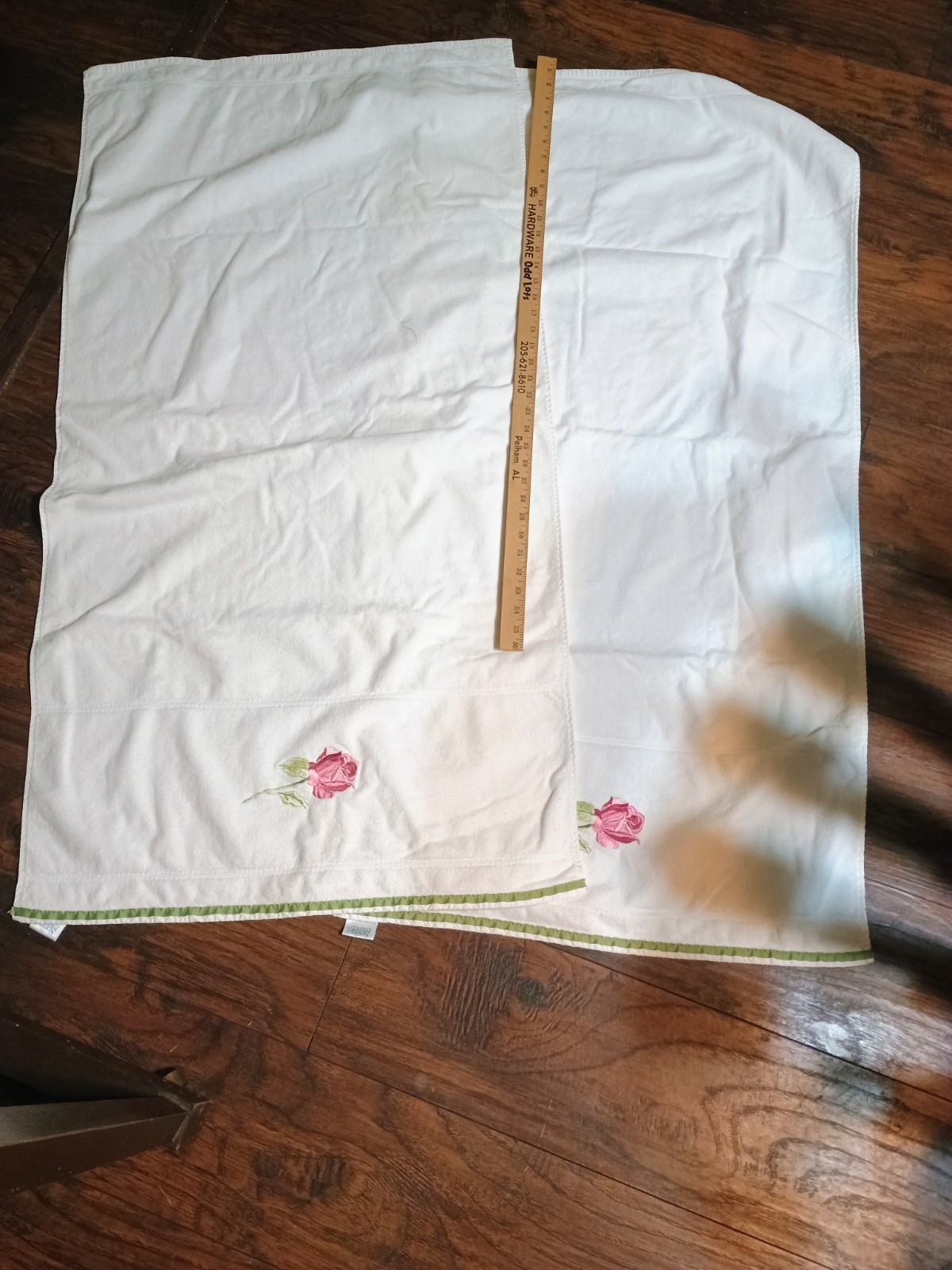 Vintage White Embroidered Bath Towels Health Maid 2 In Set