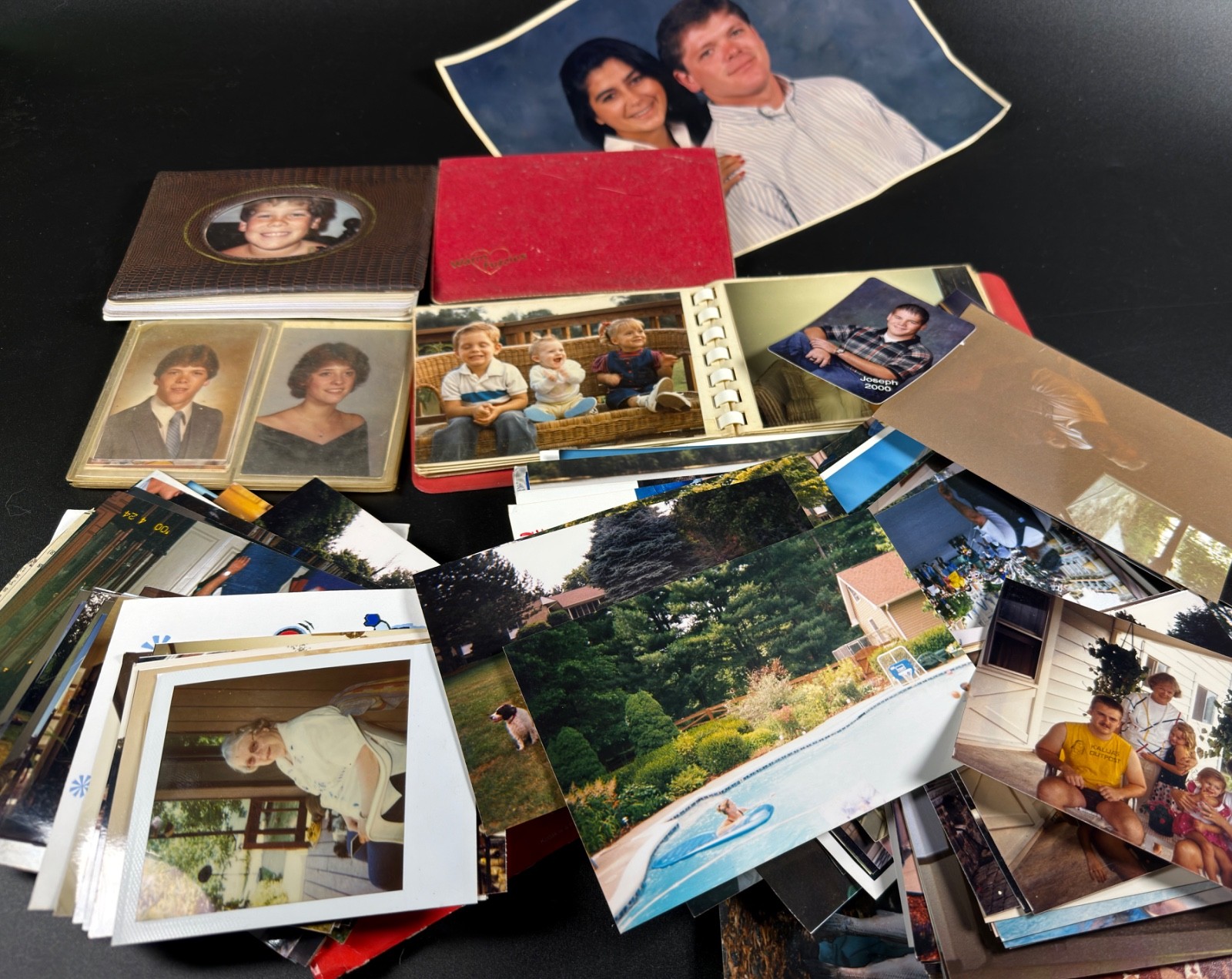 3 Pounds of Family Photos and Photo albums-From the early 2000\'s-Negatives also