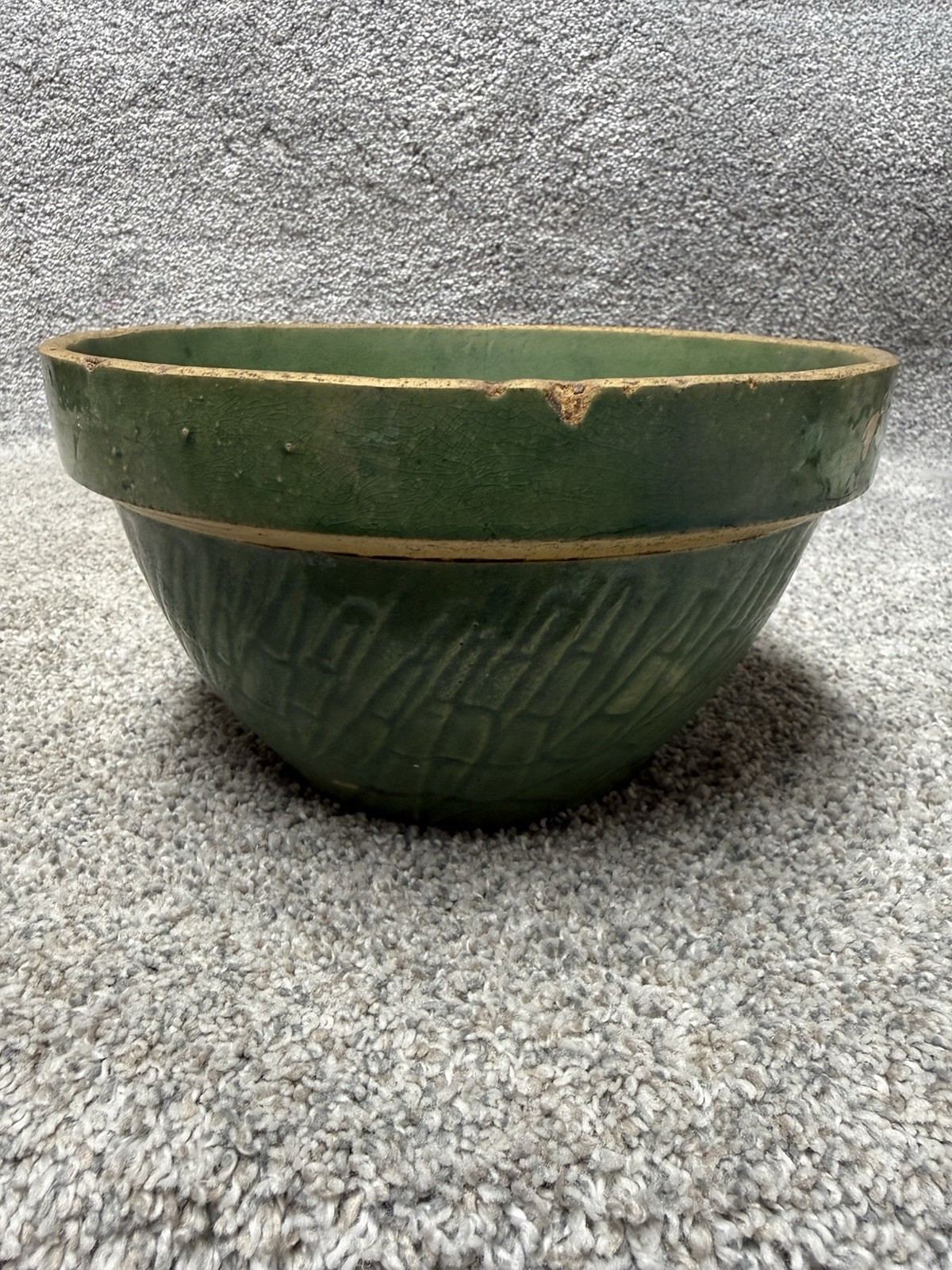 Antique McCoy Pottery Green Asparagus Strong Shoulder Mixing Bowl 8” Unmarked