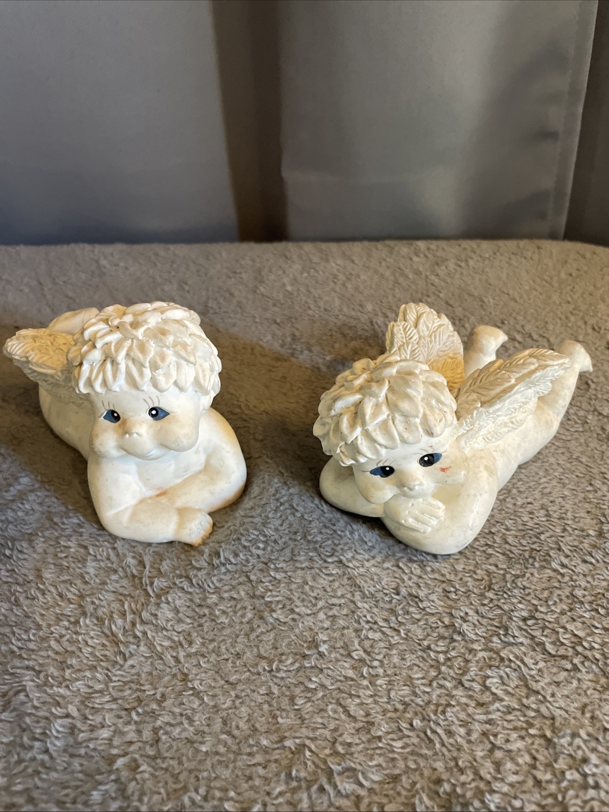 2 Vintage Cherub Angel Laying Down Ceramic With Wings