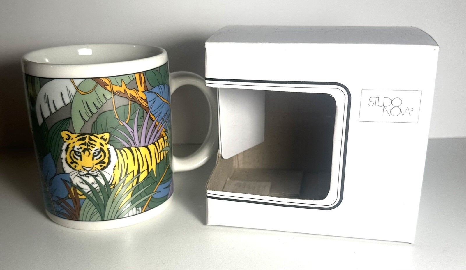 Vintage Coffee Cup Studio Nova Tigers Amazon MZ 512 Original Box Never Used