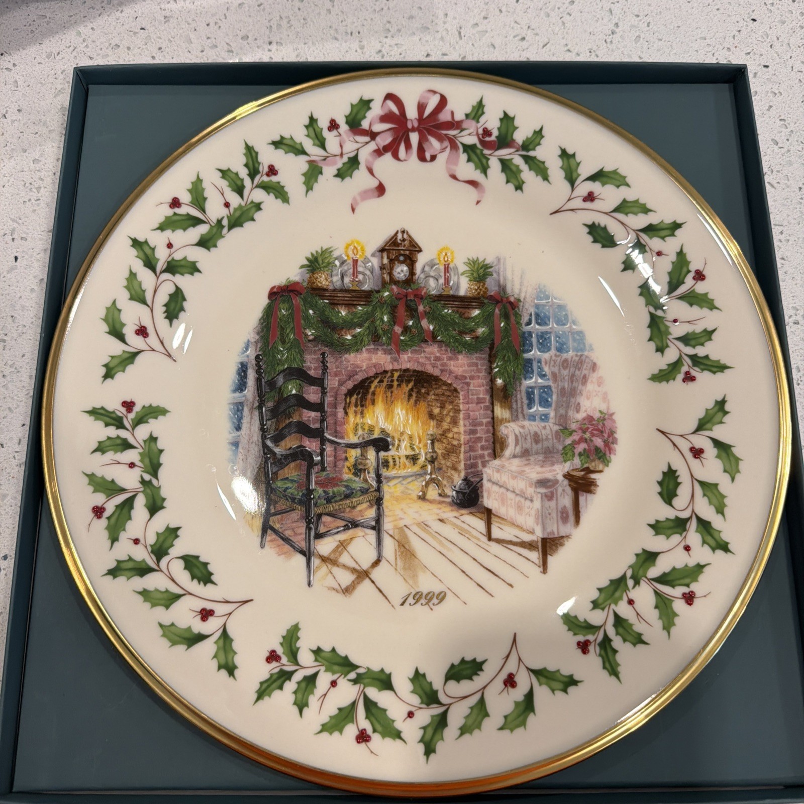 LENOX 1999ANNUAL HOLIDAY COLLECTORS PLATE - LIMITED EDITION IN BOX RARE