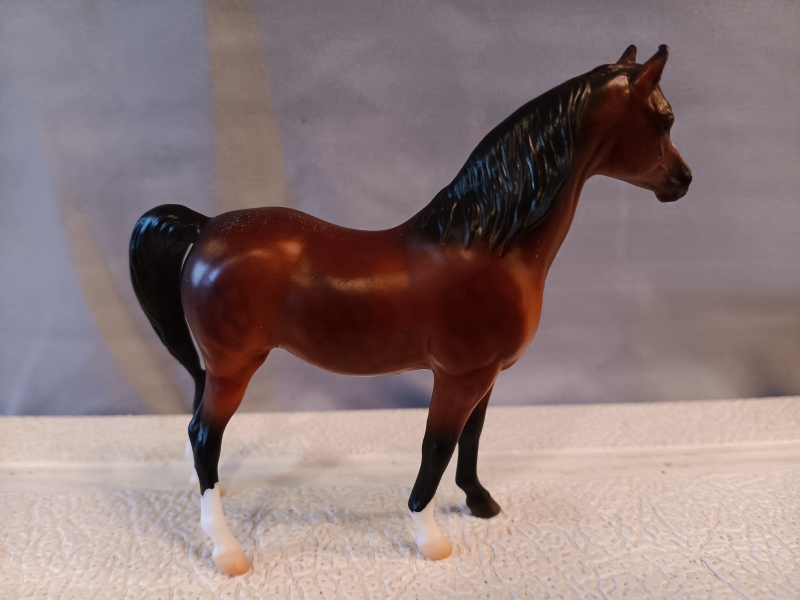 Breyer 2026 Deluxe Stablemate Collector Club Kiana Matte Bay Arabian Mare