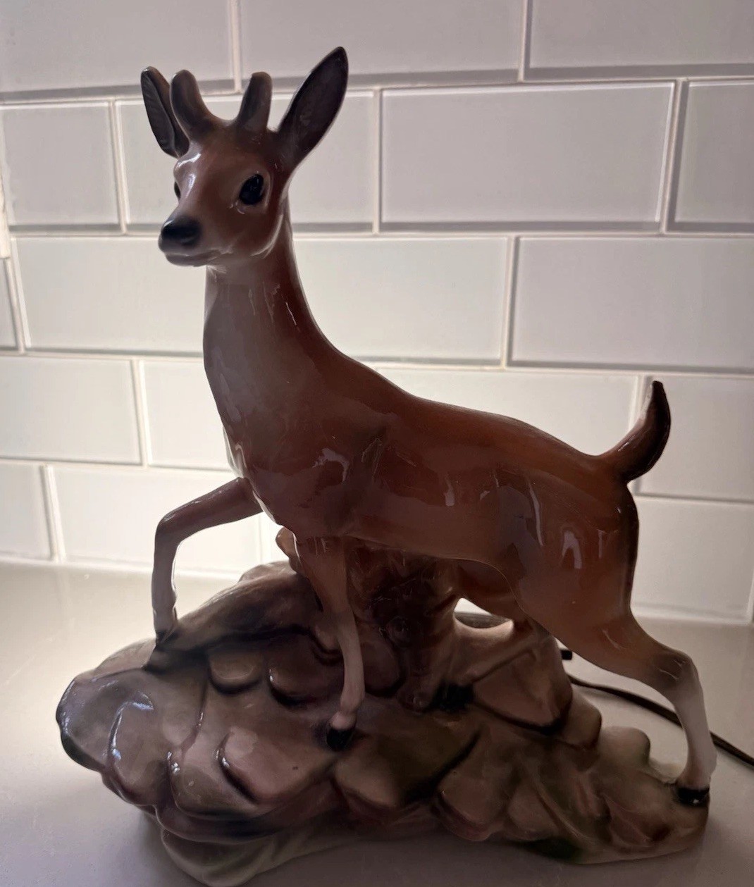 Vintage Maddux of Calif. Porcelain Deer Stag Portable Lamp Night Light 11.75 EUC Vintage Maddux of Calif. Porcelain Deer Stag Portable Lamp Night Light 11.75 EUC