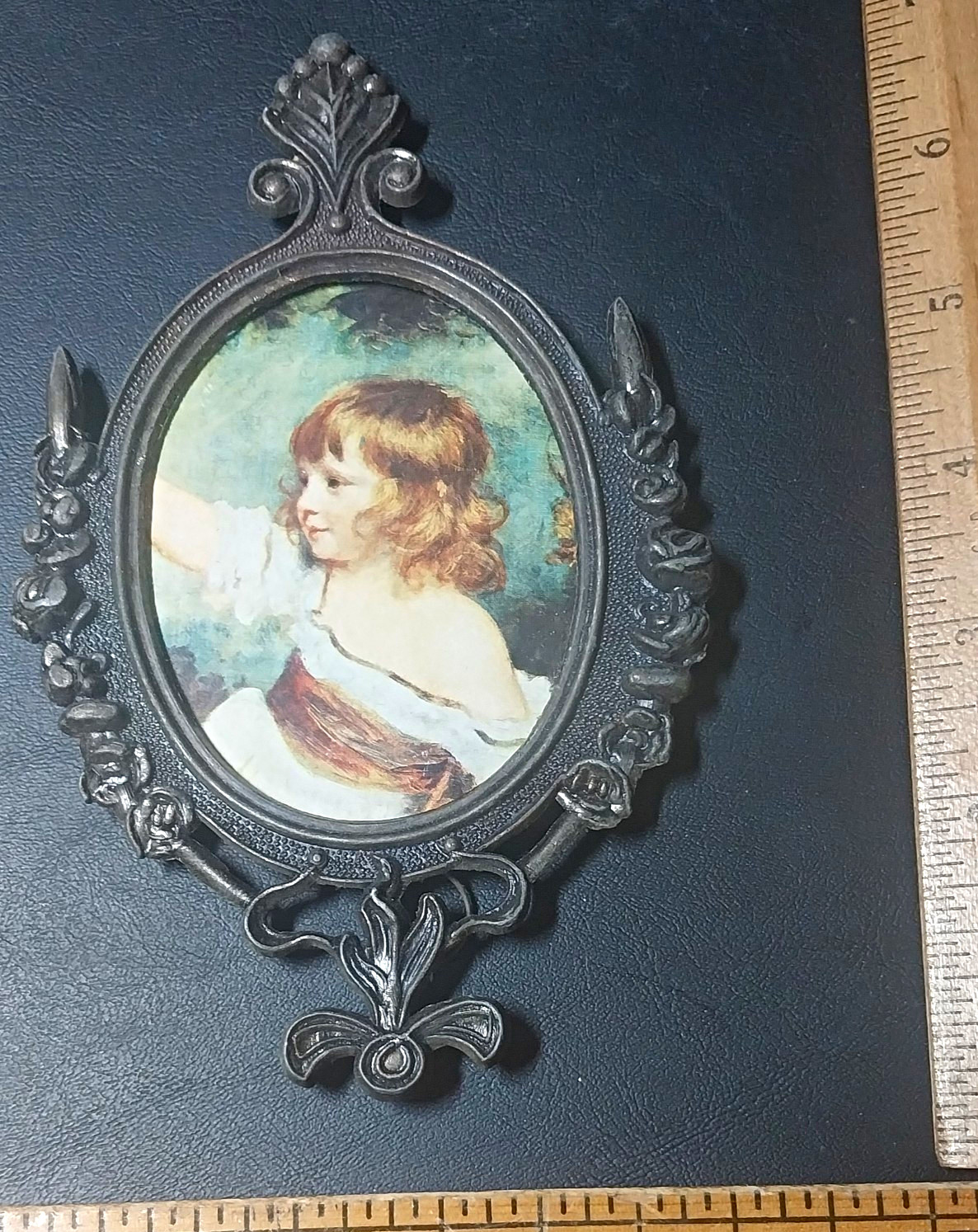 Vintage Ornate Victorian Oval Framed Portrait Picture, Metal Brass Made in Italy