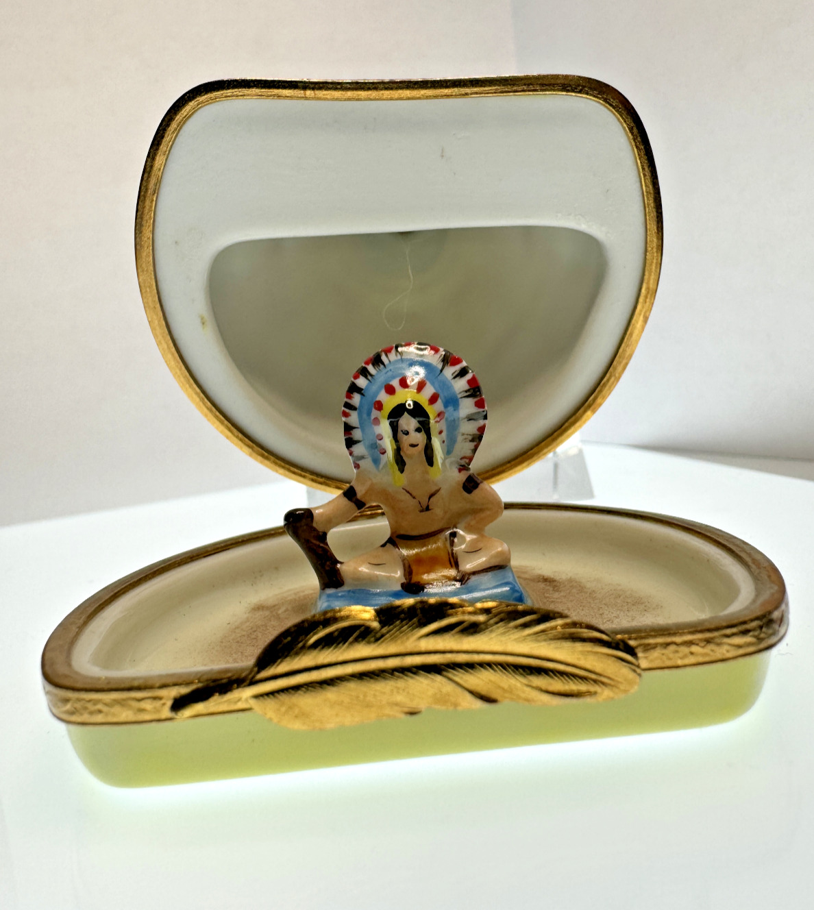 Peint Main Limoges France Hand Painted Native American Teepee Trinket Box - EUC