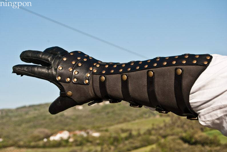 Leather Arm Guard Armor Cuff Bracer Knight Costume Battle Medieval Viking